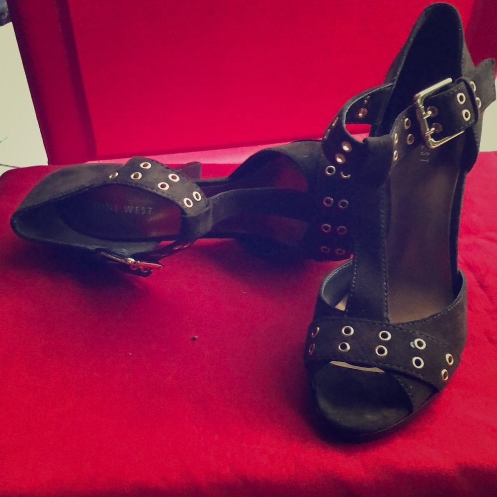 Dark Green Nine West Heel